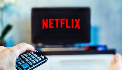 Netflix al estilo de la televisión tradicional 